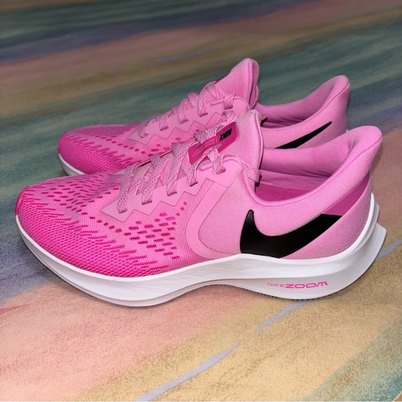 nike flex essential ladies training shoes pink